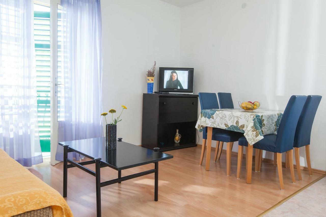 Apartmani Ivica Krzanic 포드고라 외부 사진