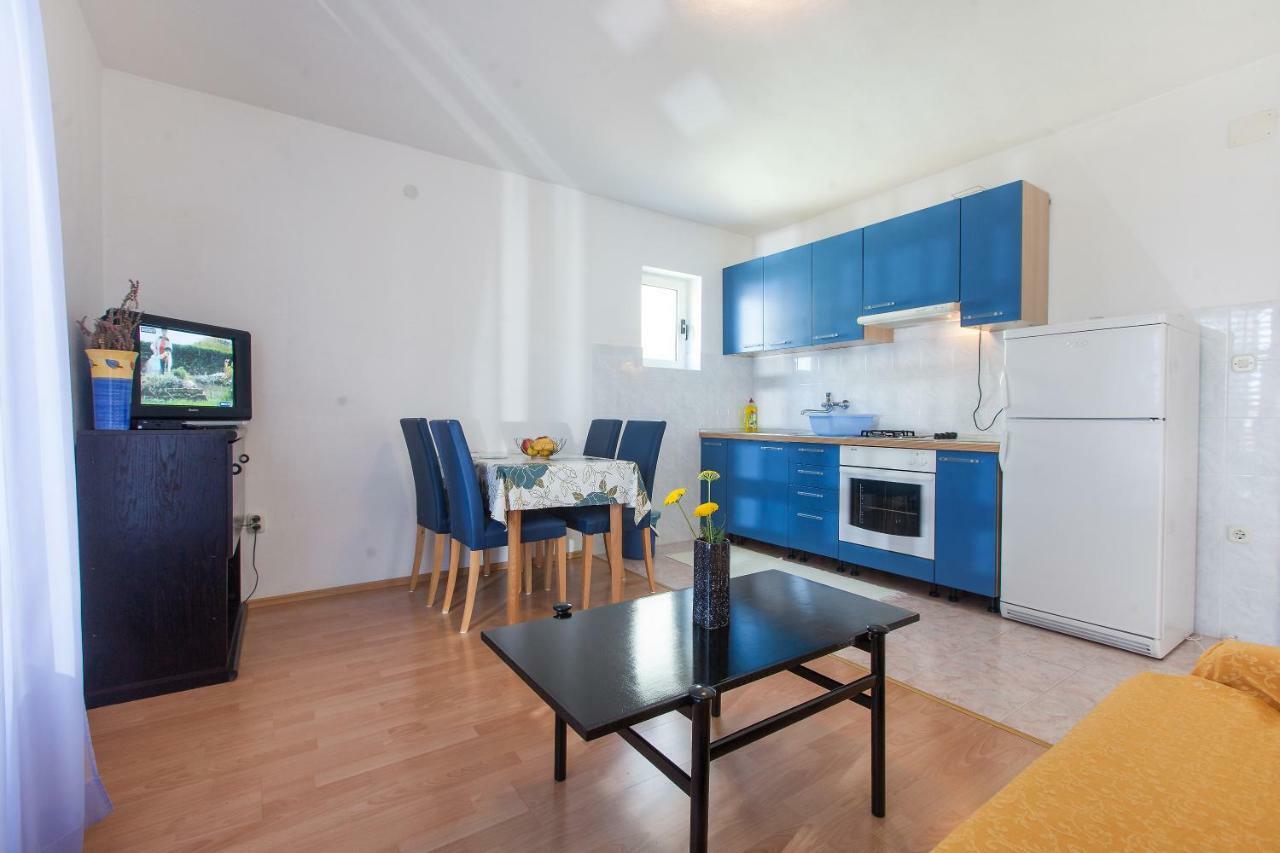 Apartmani Ivica Krzanic 포드고라 외부 사진